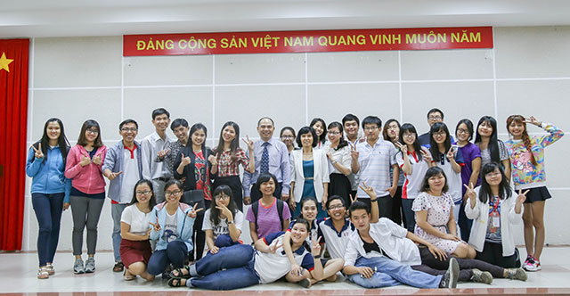 ERAW hứa hẹn mang đến môi trường rèn luyện tiếng Anh học thuật hiệu quả và thích hợp với tất cả Soi kèo world cup hôm nay KeoWC2026
