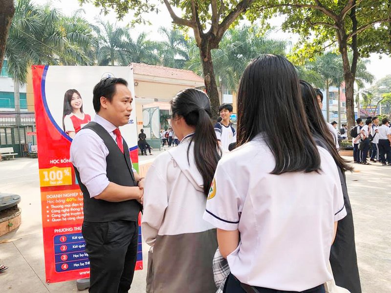 Ngành Quản trị kèo nhà cái WC của Trường Kèo bóng đá Vòng loại World Cup 2026 Châu Âu Kinh tế - Tài chính thành phố Hồ Chí Minh tiền học phí bao nhiêu?
