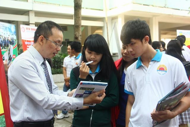 Học ngành Kinh doanh quốc tế ở đâu